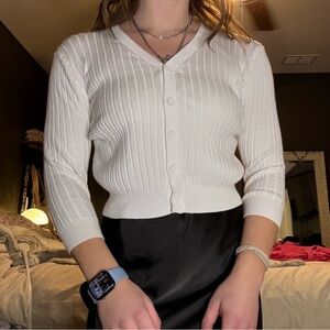 Cielo Women's White Ribbed Sweater